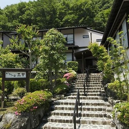 איזו Irorinoyado Sankiti Hot Spring Ryokan מראה חיצוני תמונה